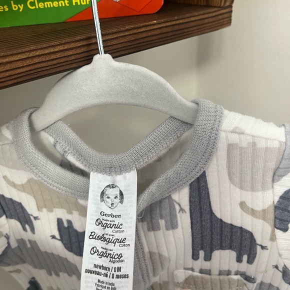 2 newborn ribbed footless sleepers - Picture 3 of 3